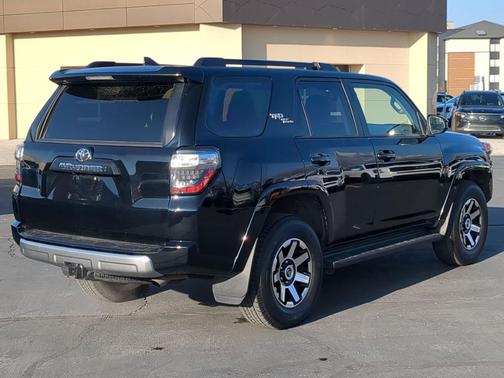 2024 Toyota 4Runner TRD Off Road