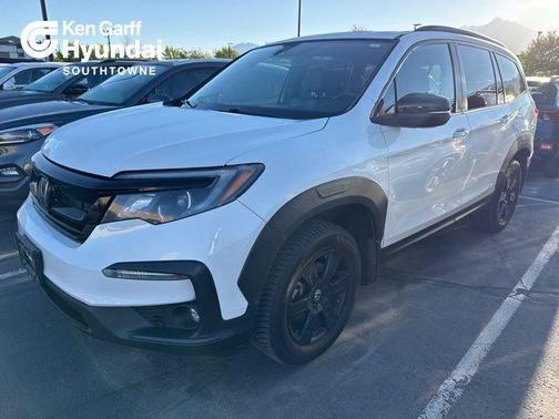 Platinum White 2022 Honda Pilot TrailSport