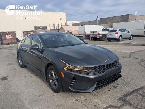 2023 Kia K5 LXS