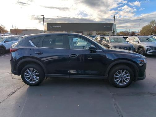 2023 Mazda CX-5 2.5 S Preferred Package