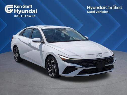 White 2025 Hyundai ELANTRA SEL Convenience