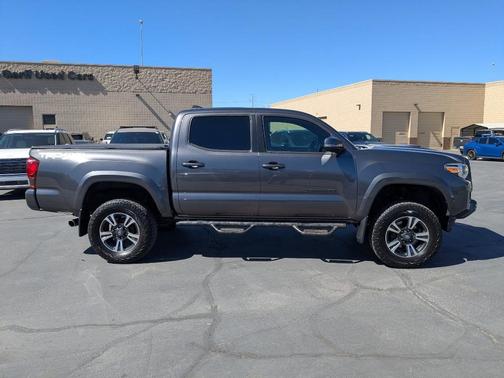 2019 Toyota Tacoma SR