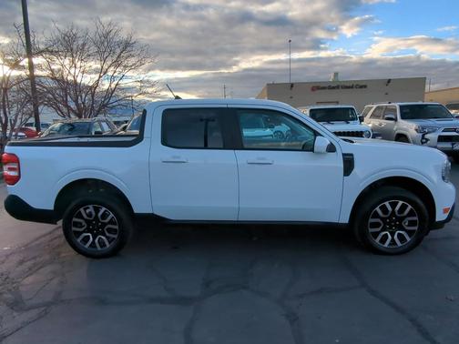 2023 Ford Maverick Lariat