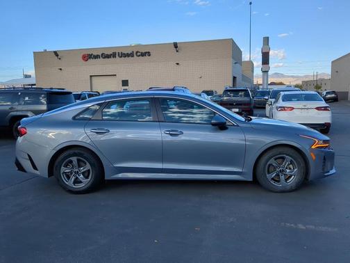 2023 Kia K5 LXS
