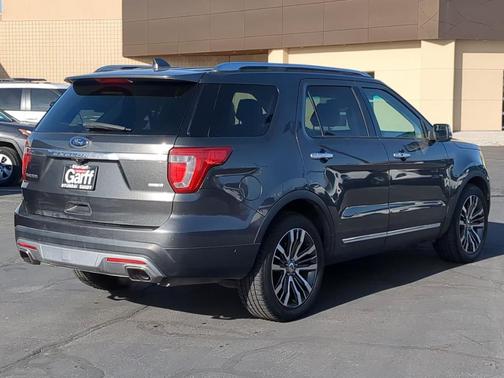 2017 Ford Explorer Platinum