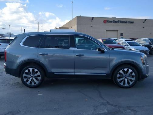 2021 Kia Telluride S