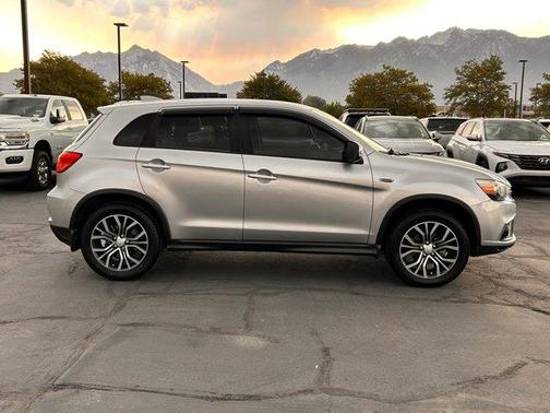2018 Mitsubishi Outlander Sport SE