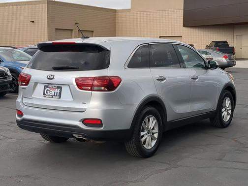 2019 Kia Sorento LX V6