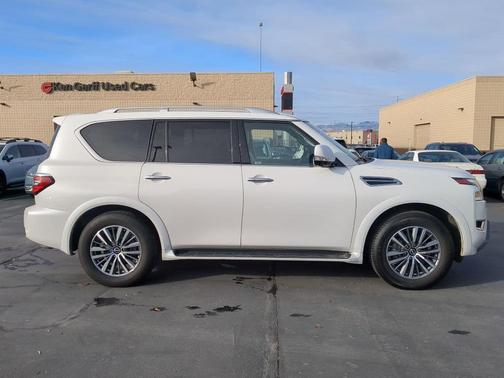 2024 Nissan Armada SL