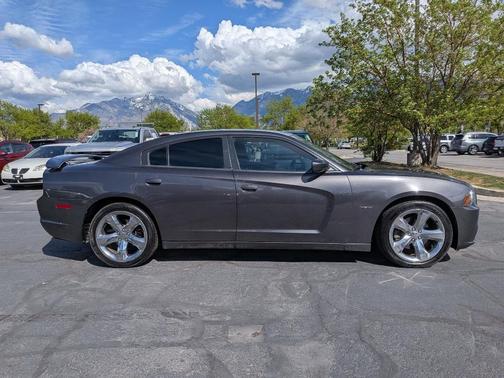 2014 Dodge Charger R/T