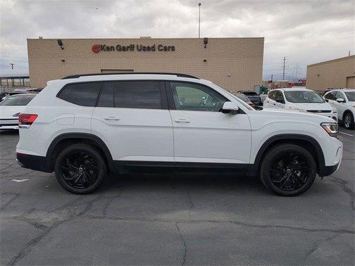 2023 Volkswagen Atlas 3.6L SE w/Technology