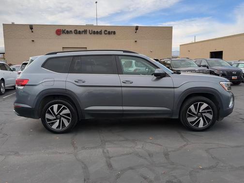 2024 Volkswagen Atlas 2.0T SE
