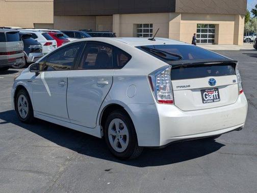 White 2010 Toyota Prius II