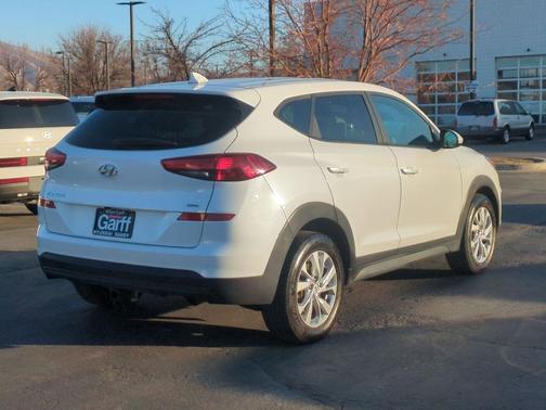 2019 Hyundai TUCSON SE