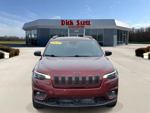 2021 Jeep Cherokee Latitude Lux