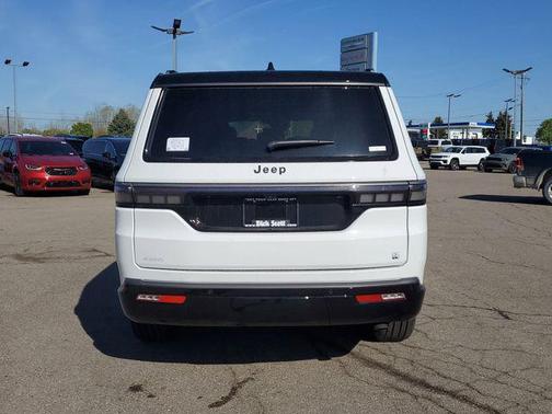 Bright White Clearcoat 2026 Jeep Grand Wagoneer 4x4