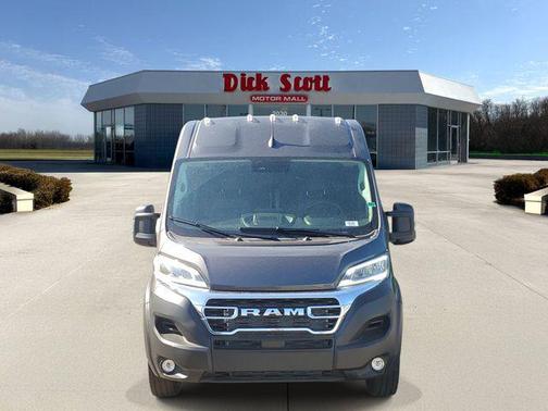 Granite Crystal Metallic Clearcoat 2026 RAM ProMaster 2500 High Roof