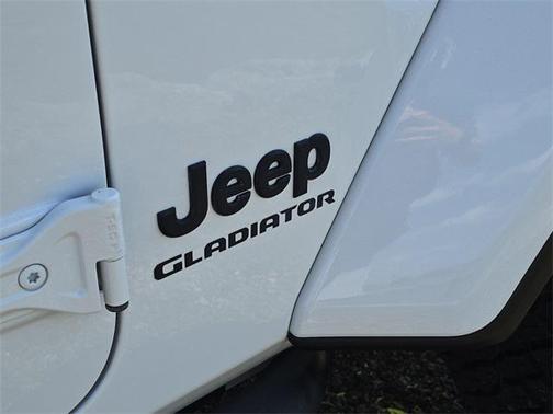 2022 Jeep Gladiator Willys 4x4