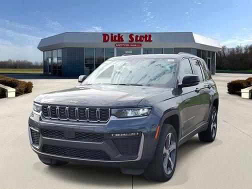 Baltic Gray Metallic Clearcoat 2026 Jeep Grand Cherokee Limited