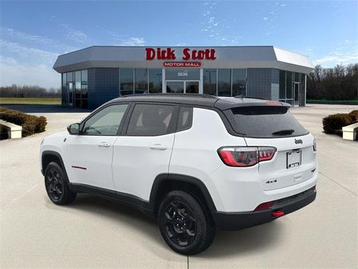 2023 Jeep Compass Trailhawk
