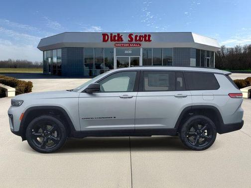 Silver Zynith 2026 Jeep Grand Cherokee L Limited