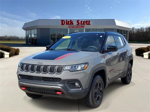 2023 Jeep Compass Trailhawk