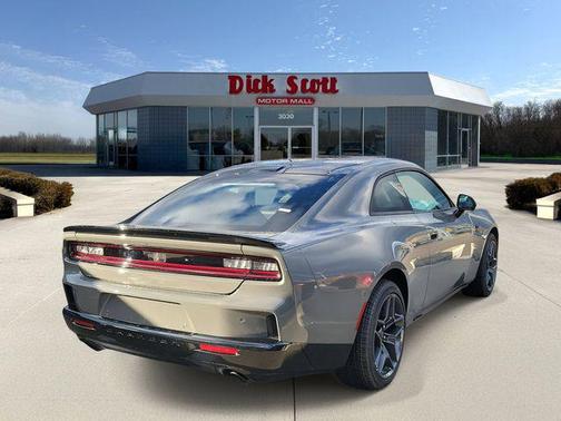 2026 Dodge Charger R/T Scat Pack