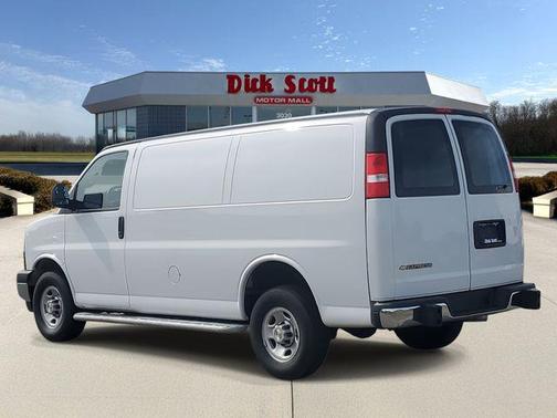 2023 Chevrolet Express 2500 RWD 2500 Regular Wheelbase WT