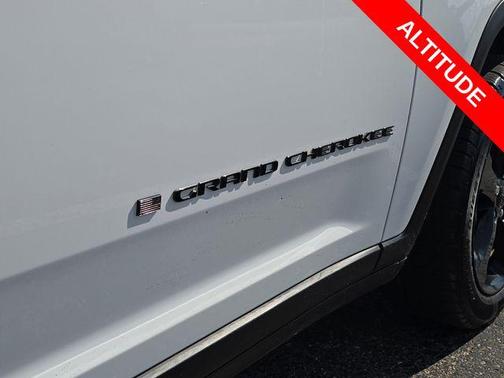2023 Jeep Grand Cherokee Altitude
