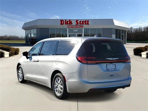 2026 Chrysler Pacifica L