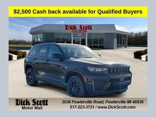 Diamond Black Crystal Pearlcoat 2026 Jeep Grand Cherokee Altitude