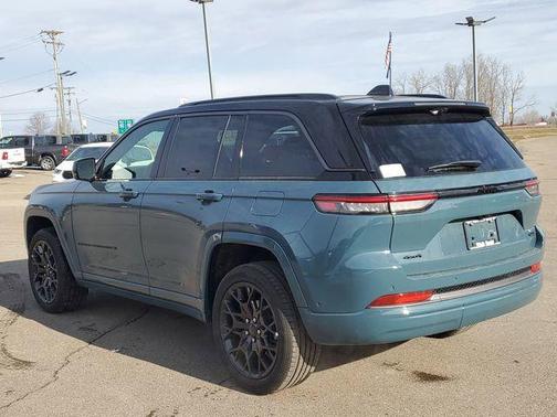 2026 Jeep Grand Cherokee Summit