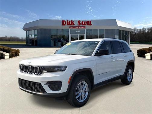 2023 Jeep Grand Cherokee Laredo