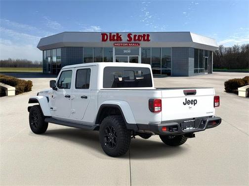 2025 Jeep Gladiator High Tide