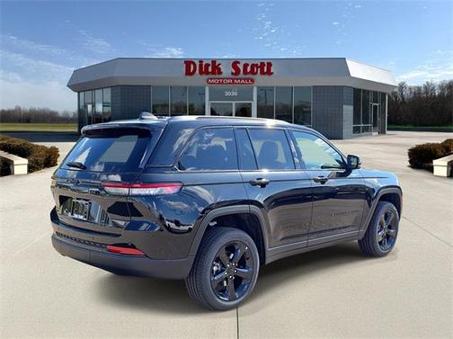 2025 Jeep Grand Cherokee Altitude
