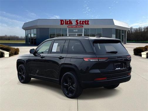 2023 Jeep Grand Cherokee Limited X