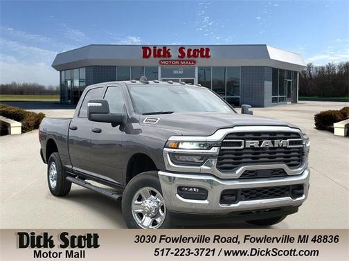 2025 RAM 2500 Tradesman Crew Cab 4x4 6'4' Box