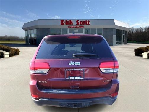 2019 Jeep Grand Cherokee Laredo