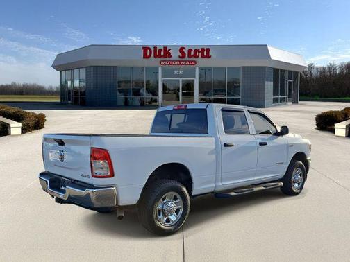 2019 RAM 2500 Tradesman Crew Cab 4x4 6'4' Box