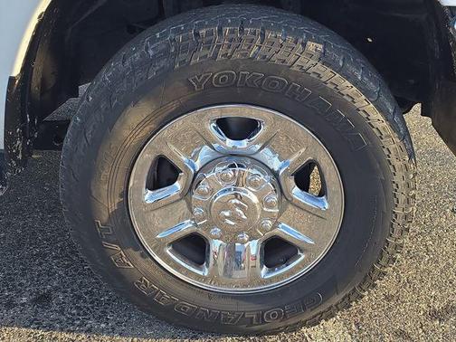 2019 RAM 2500 Tradesman Crew Cab 4x4 6'4' Box