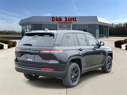 2025 Jeep Grand Cherokee Altitude