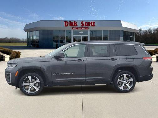 Baltic Gray Metallic Clearcoat 2026 Jeep Grand Cherokee L Limited
