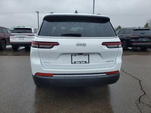 Bright White Clearcoat 2026 Jeep Grand Cherokee L Limited