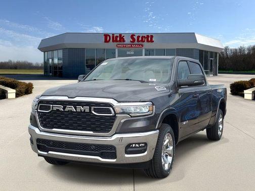 Granite Crystal Metallic Clearcoat 2026 RAM 1500 Big Horn/Lone Star
