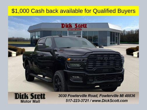 Diamond Black Crystal Pearlcoat 2026 RAM 2500 Big Horn Crew Cab 4x4 6'4' Box