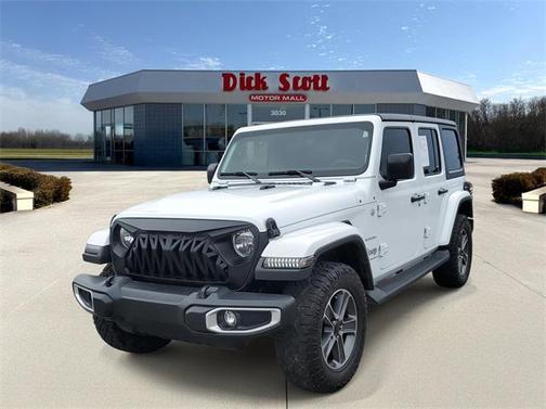 2023 Jeep Wrangler 4-Door Sahara 4x4