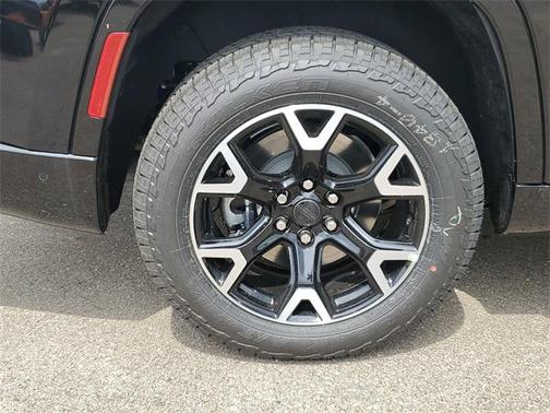 2025 Jeep Wagoneer Carbide 4x4