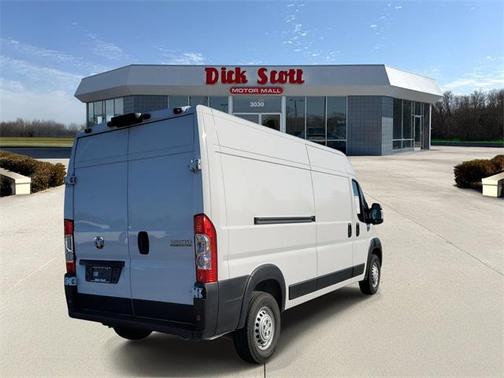 2025 RAM ProMaster 2500 Tradesman