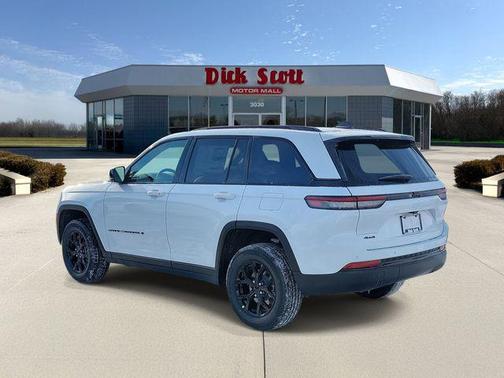 2025 Jeep Grand Cherokee Altitude