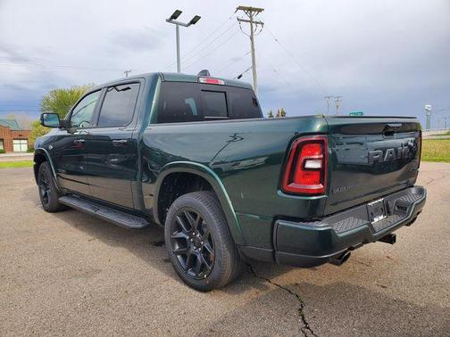 Serrano Green Metallic 2026 RAM 1500 Laramie